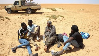 مهاجرين في صحراء ليبيا